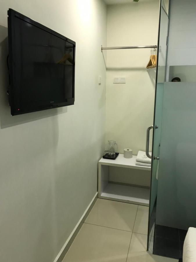 Goody Hotel Johor Bahru Luaran gambar