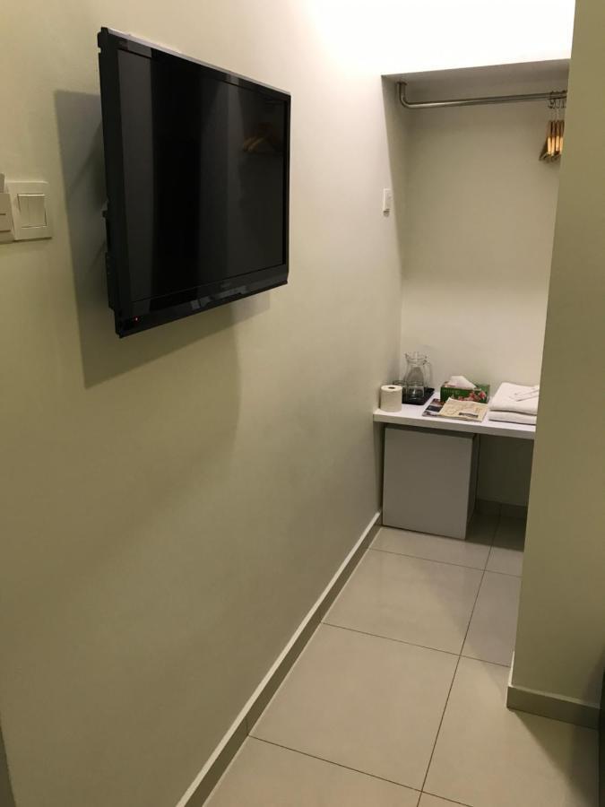 Goody Hotel Johor Bahru Luaran gambar